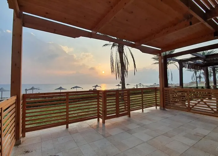 Breathtaking Luxury & Spacious Family 2-bed 1st Row Seaview At Stella Seaview Sokhna - Families Only Tatil Evi